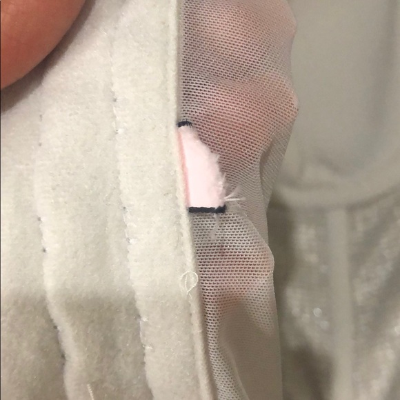 Victoria’s Secret Bra worn once for Halloween - Picture 4 of 4